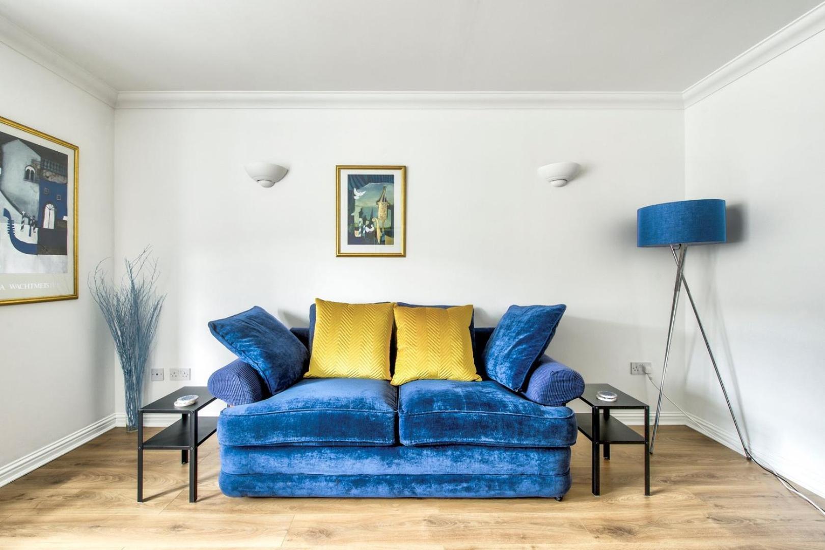 Guestready - Stylish Apt W/ Parking Near EDI Buitenkant foto