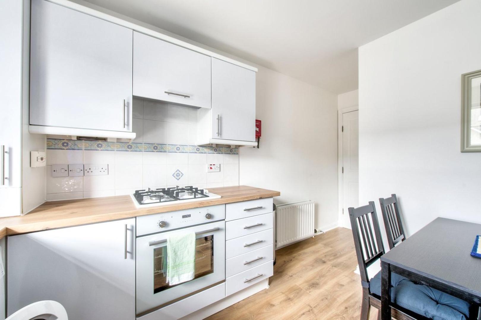 Guestready - Stylish Apt W/ Parking Near EDI Buitenkant foto