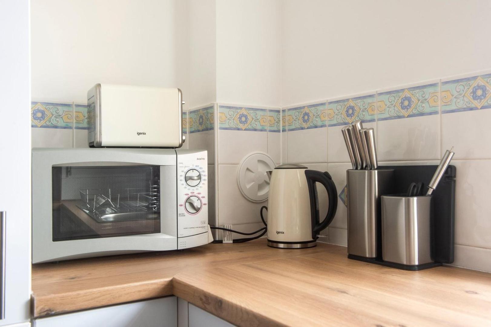 Guestready - Stylish Apt W/ Parking Near EDI Buitenkant foto